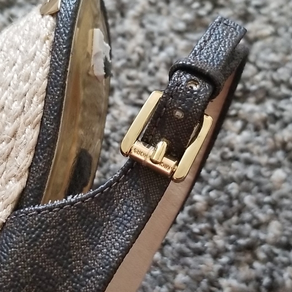 Michael Kors Wedge - Picture 10 of 15